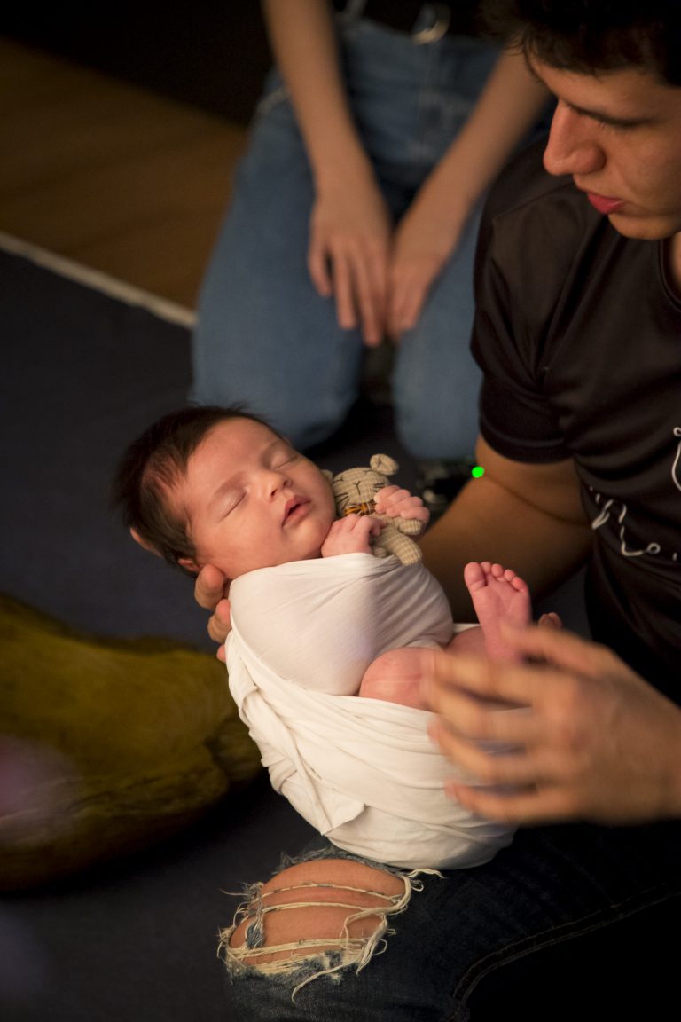 Oficina "Introdução à fotografia newborn e às técnicas de wrap". Palestrante: Francisco Meneguci Zaidel (Chico Zaidel Fotografia)
Foto: Marlene Reverte